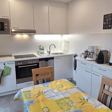 Alpenblick Hauser * Reisach